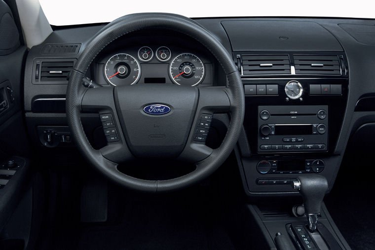 2008 Ford Fusion Cockpit Picture